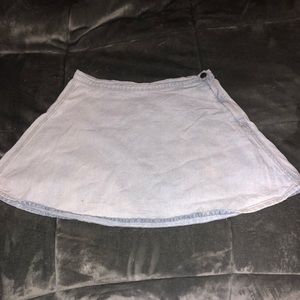 High waisted bullhead skirt
